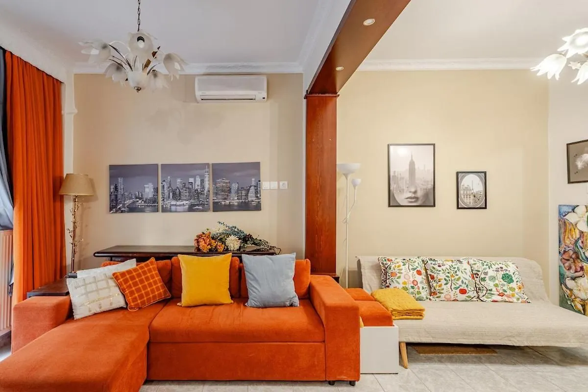 Fully Equipped And Family Friendly Skg Center Apartment Thessaloniki